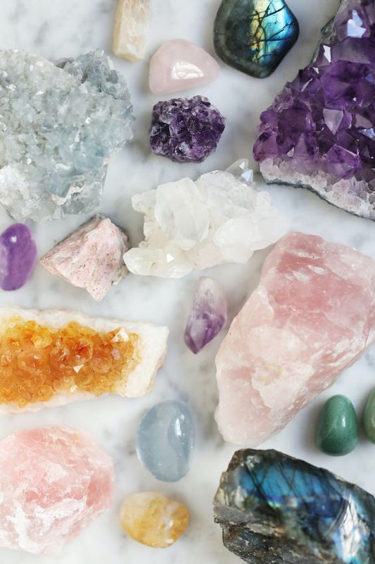 Astrology and Gemstones: Finding the Perfect Jewelry for Your Zodiac Sign