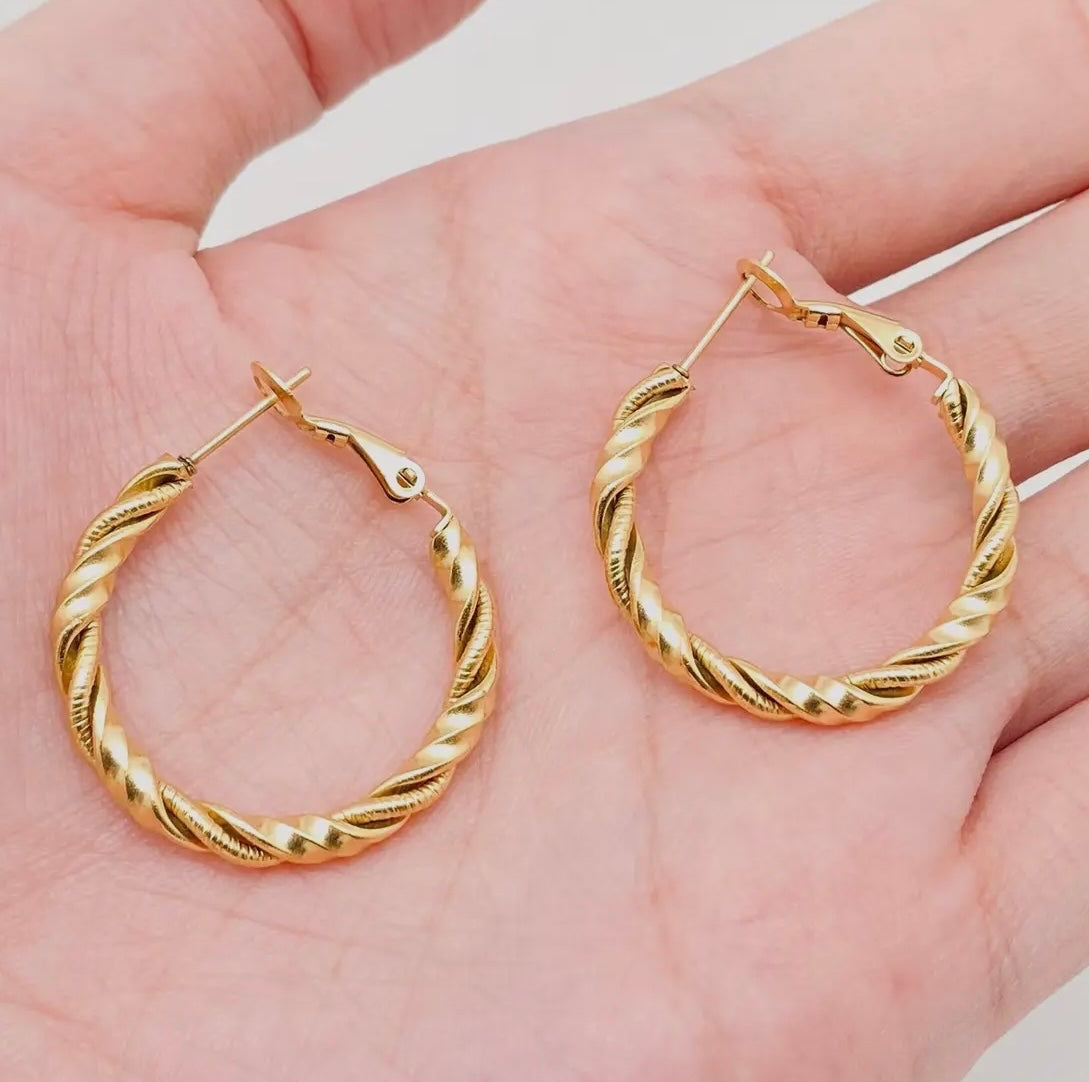 18K Gold Plated Stainless Steel Circular Spiral Hoop Earring